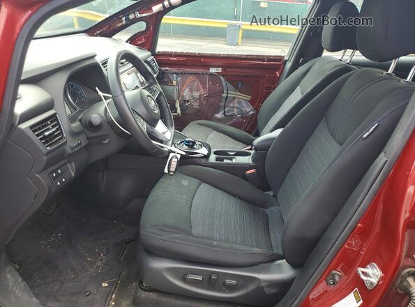 1N4CZ1CV0SC565761 2025 NISSAN LEAF Maroon Front interior view