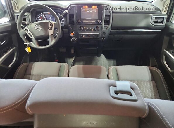 1N6AA1EC0NN104635 2022 NISSAN TITAN White Widok deski rozdzielczej