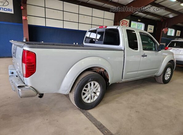 1N6AD0CW6GN742552 2016 NISSAN FRONTIER Silver Tył prawy