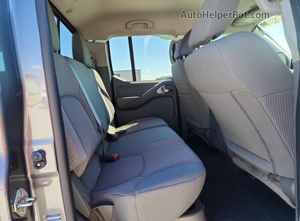 1N6AD0ER4KN750147 2019 NISSAN FRONTIER Угольный Вид задних сидений