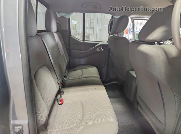 1N6AD0EV2KN773620 2019 NISSAN FRONTIER Gray Widok tylnych siedzeń