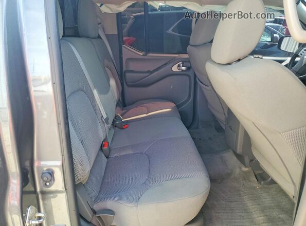 1N6AD0EV3JN741239 2018 NISSAN FRONTIER Gray Vista de los asientos traseros
