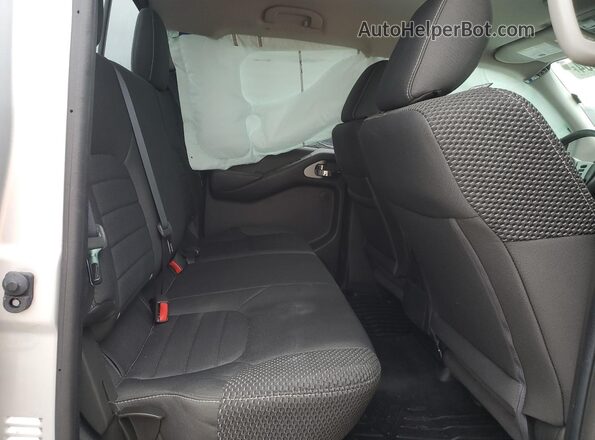 1N6AD0EV3KN704144 2019 NISSAN FRONTIER Silver Widok tylnych siedzeń
