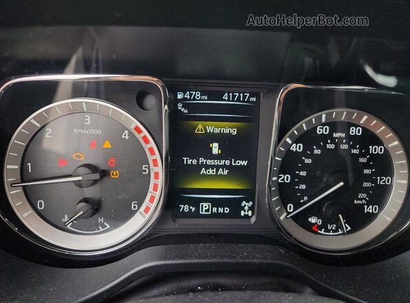 1N6BA1F44JN540233 2018 NISSAN TITAN White Вид щитка приладів