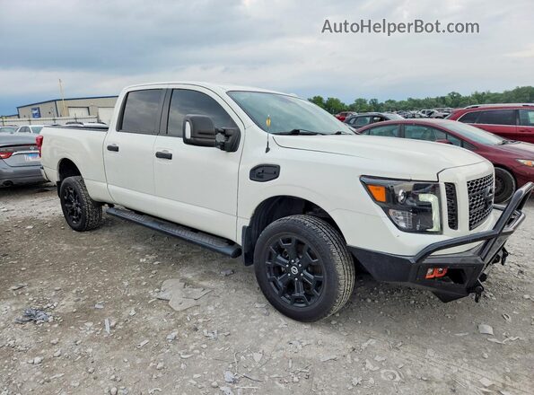 1N6BA1F44JN540233 2018 NISSAN TITAN White Передня права чверть