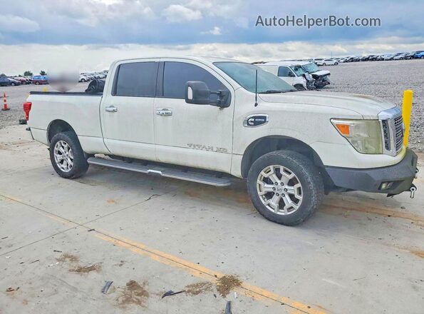 1N6BA1F46GN512233 2016 NISSAN TITAN White Front right