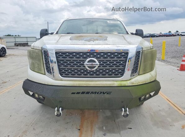 1N6BA1F46GN512233 2016 NISSAN TITAN White Front view