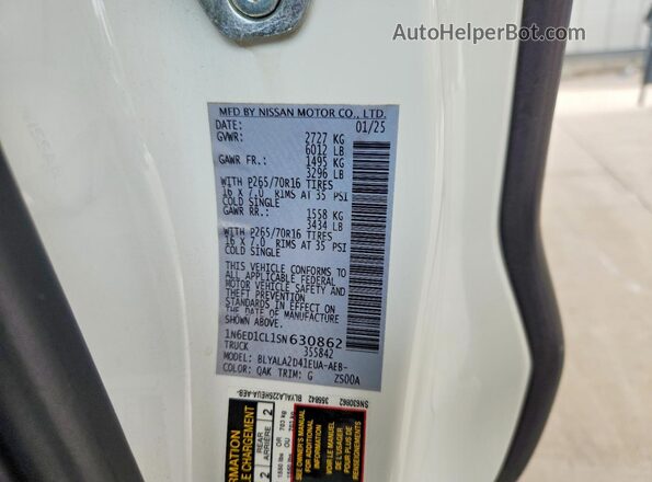1N6ED1CL1SN630862 2025 NISSAN FRONTIER White Vista del compartimento del motor