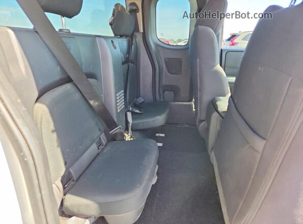 1N6ED1CL8RN648852 2024 NISSAN FRONTIER Blue უკანა სავარძლების ხედი