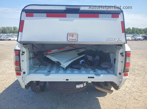 1N6ED1CLXSN643884 2025 NISSAN FRONTIER White Հետևի տեսք