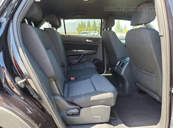1V2AC2CA4LC200683 2020 VOLKSWAGEN ATLAS Black Вид задньої частини салону