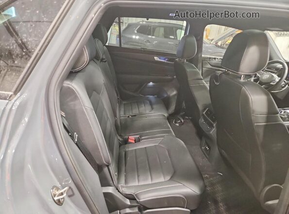 1V2AE2CA2RC248122 2024 VOLKSWAGEN ATLAS Gray Вид задньої частини салону