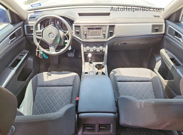 1V2AP2CA6LC501377 2020 VOLKSWAGEN ATLAS Gray Vista del salpicadero