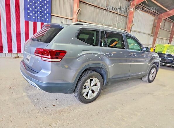 1V2AR2CAXJC527133 2018 VOLKSWAGEN ATLAS Gray Rear right