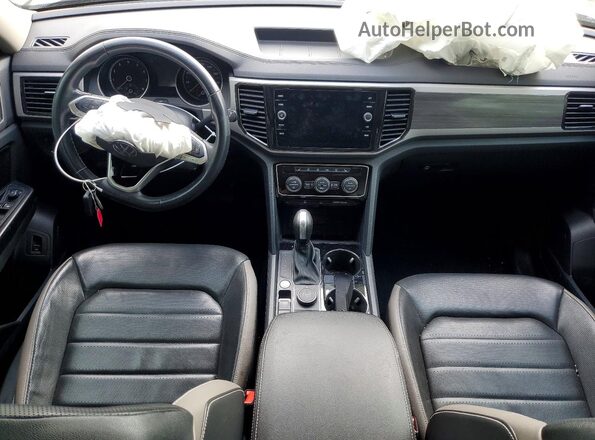1V2BR2CA0MC515260 2021 VOLKSWAGEN ATLAS Gray Dashboard view