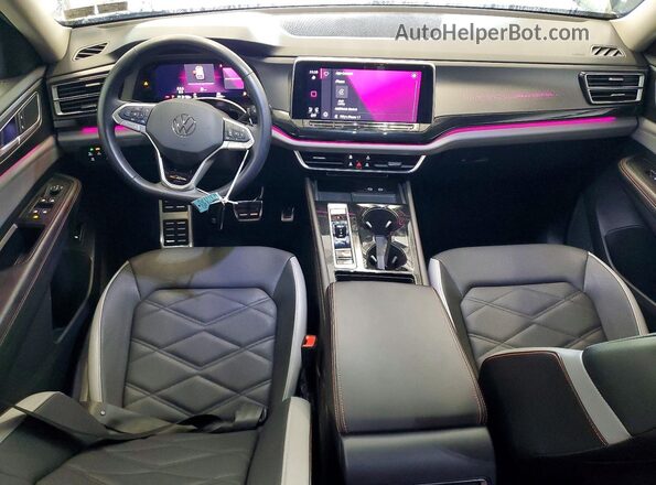 1V2CR2CA8RC615103 2024 VOLKSWAGEN ATLAS Green Вид панелі приладів
