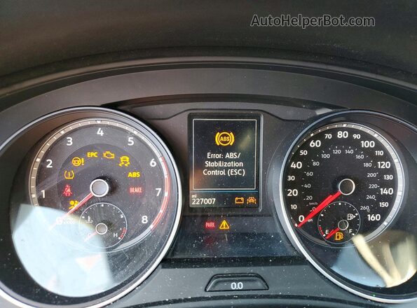 1V2DR2CAXJC508417 2018 VOLKSWAGEN ATLAS Gray Widok zestawu wskaźników
