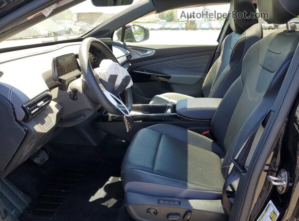 1V2GNPE82PC013458 2023 VOLKSWAGEN ID.4 Black Вид салону спереду