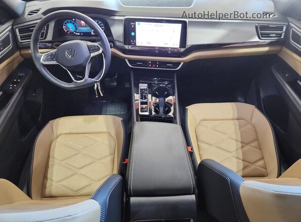1V2HE2CA2RC214471 2024 VOLKSWAGEN ATLAS Gray Dashboard view