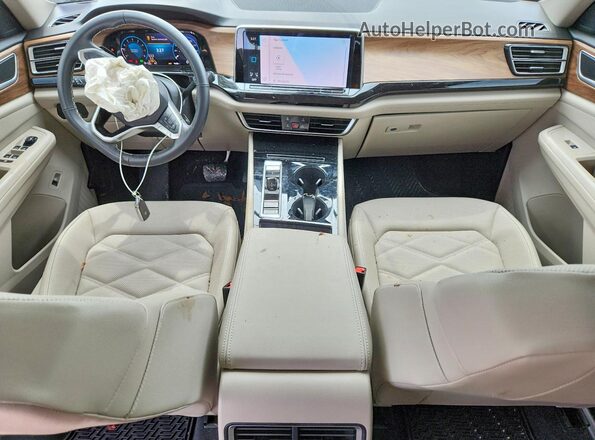 1V2JR2CA1SC520816 2025 VOLKSWAGEN ATLAS Gray Dashboard view