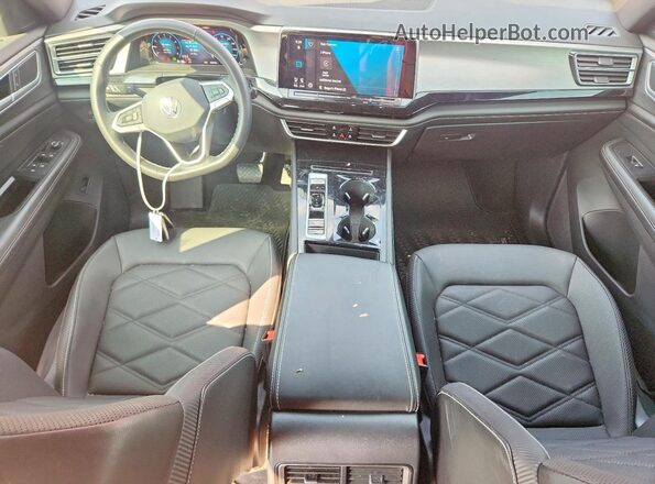 1V2KE2CA3RC219488 2024 VOLKSWAGEN ATLAS Red Dashboard view