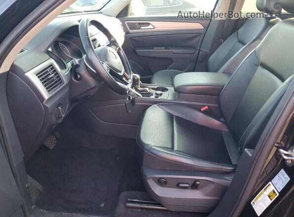 1V2KR2CA3JC505740 2018 VOLKSWAGEN ATLAS Black წინა სალონის ხედი