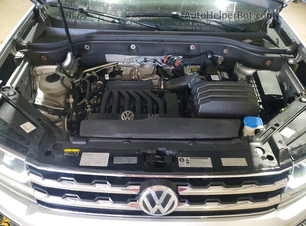 1V2LR2CA9JC507965 2018 VOLKSWAGEN ATLAS Silver Вид підкапотного простору