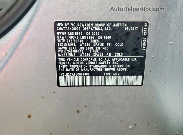 1V2LR2CA9JC507965 2018 VOLKSWAGEN ATLAS Silver Вид наклейки з VIN-кодом