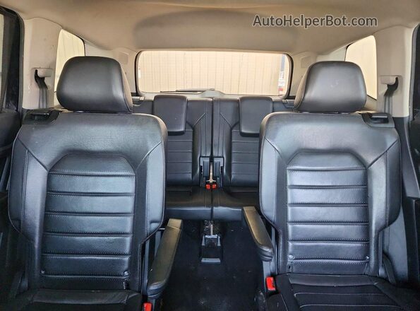 1V2NR2CA6JC545890 2018 VOLKSWAGEN ATLAS Black Вид задніх сидінь