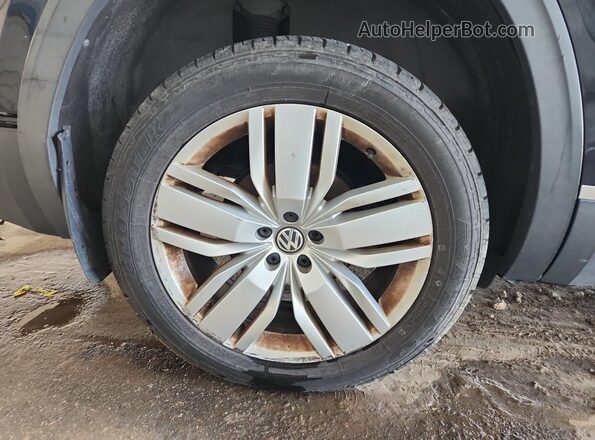 1V2NR2CA6JC545890 2018 VOLKSWAGEN ATLAS Black 