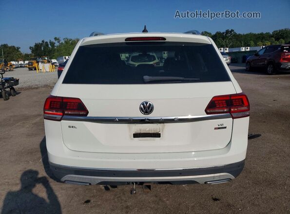 1V2NR2CA7JC546904 2018 VOLKSWAGEN ATLAS White Widok z tyłu