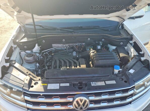 1V2NR2CA7JC546904 2018 VOLKSWAGEN ATLAS White Widok komory silnika
