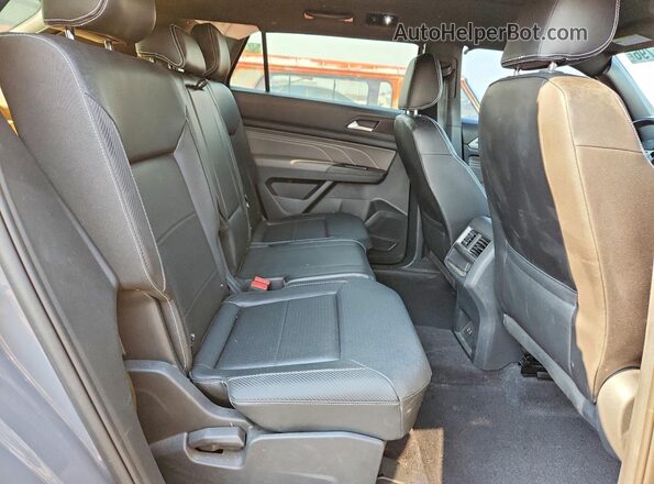 1V2RE2CA4MC203968 2021 VOLKSWAGEN ATLAS Gray Vista interior trasera