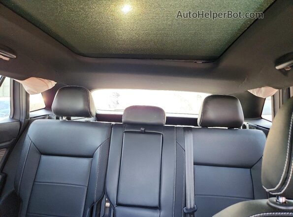 1V2RE2CA4MC203968 2021 VOLKSWAGEN ATLAS Gray Vista de los asientos traseros