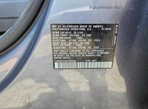 1V2RR2CA4KC590085 2019 VOLKSWAGEN ATLAS Серый Вид наклейки с VIN-кодом