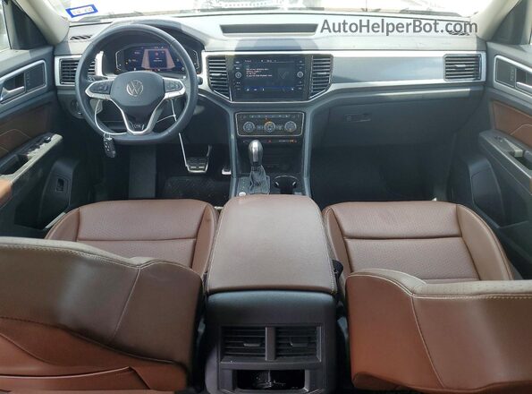 1V2SR2CA1PC535392 2023 VOLKSWAGEN ATLAS White Dashboard view
