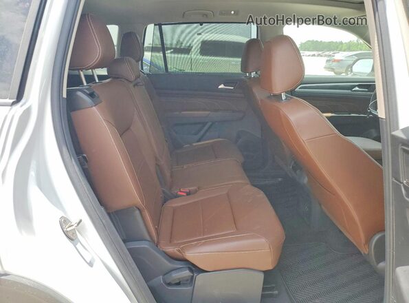1V2SR2CA1PC535392 2023 VOLKSWAGEN ATLAS White Rear interior view