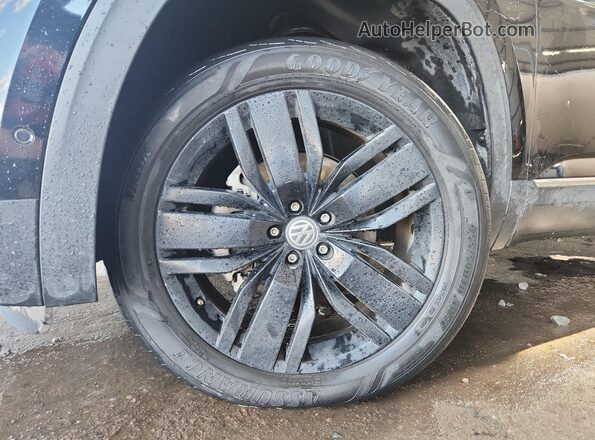 1V2TP2CA1MC550402 2021 VOLKSWAGEN ATLAS Black 