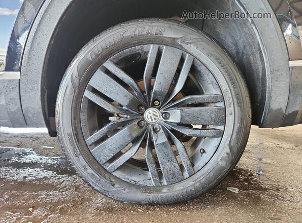 1V2TP2CA1MC550402 2021 VOLKSWAGEN ATLAS Black 