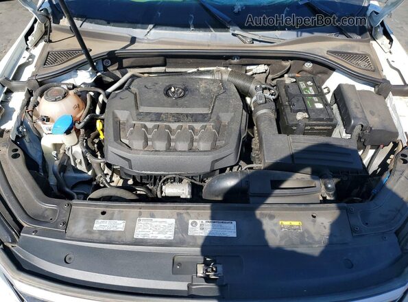 1VWAA7A36JC036971 2018 VOLKSWAGEN PASSAT Белый Вид задней части салона