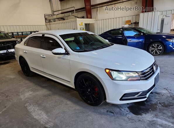 1VWAT7A30HC012668 2017 VOLKSWAGEN PASSAT White წინა მარჯვენა