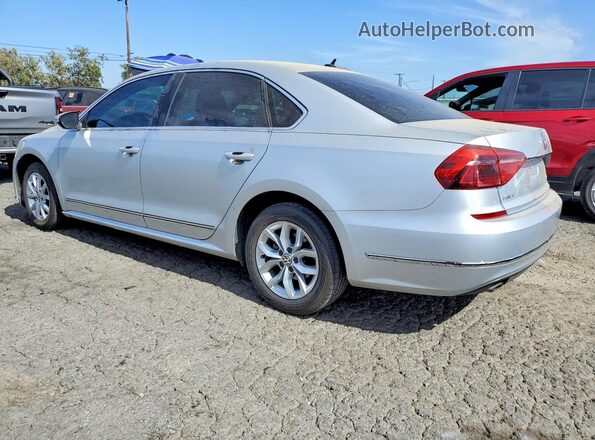 1VWAT7A34HC045365 2017 VOLKSWAGEN PASSAT Серебряный Задняя левая четверть