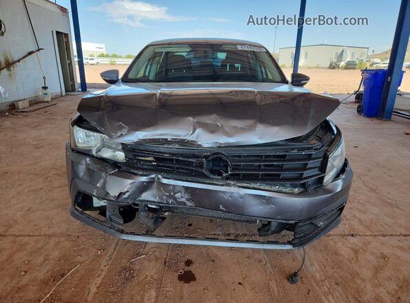 1VWAT7A37GC054589 2016 VOLKSWAGEN PASSAT Серый Вид спереди