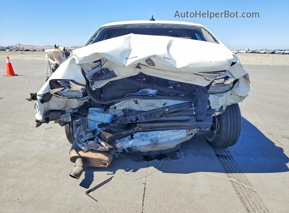 1VWBS7A34GC068151 2016 VOLKSWAGEN PASSAT Белый Вид сзади