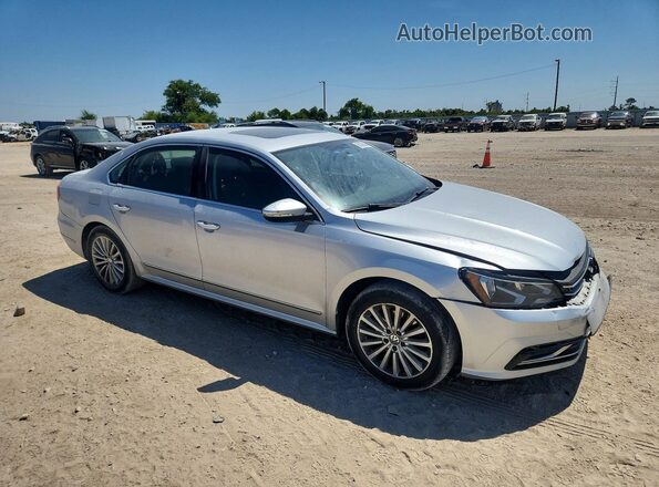 1VWBT7A39GC033652 2016 VOLKSWAGEN PASSAT Silver Передня права чверть