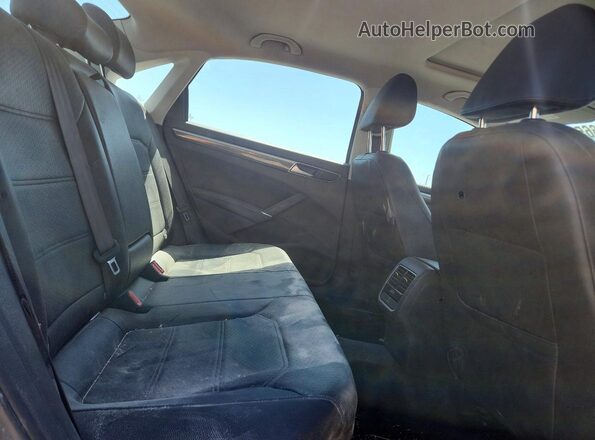 1VWBT7A39GC033652 2016 VOLKSWAGEN PASSAT Silver Вид задніх сидінь