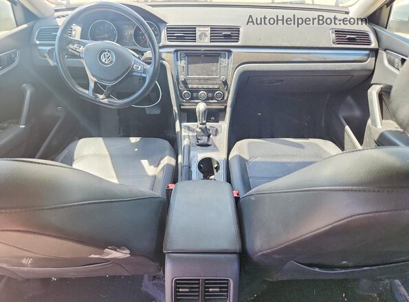 1VWBT7A39GC033652 2016 VOLKSWAGEN PASSAT Silver Вид панелі приладів