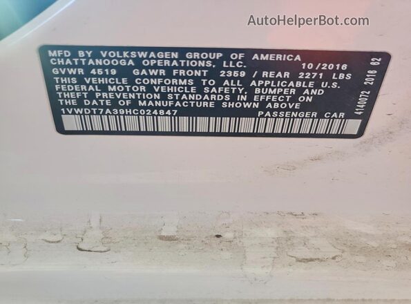 1VWDT7A39HC024847 2017 VOLKSWAGEN PASSAT White VIN კოდის სტიკერის ხედი