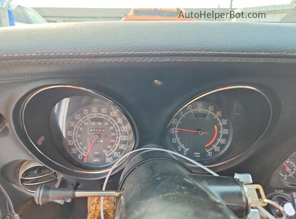 1Z37J5S411291 1975 CHEVROLET CORVETTE Black ხელსაწყოთა პანელის ხედი