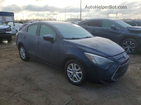 3MYDLBYV1HY161299 2017 TOYOTA YARIS Blue წინა ხედი